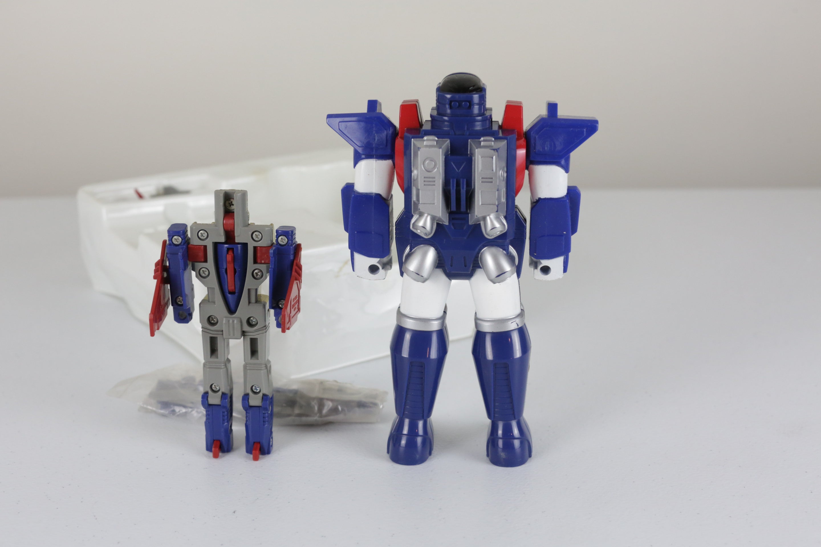 Pretender Metalhawk MIB