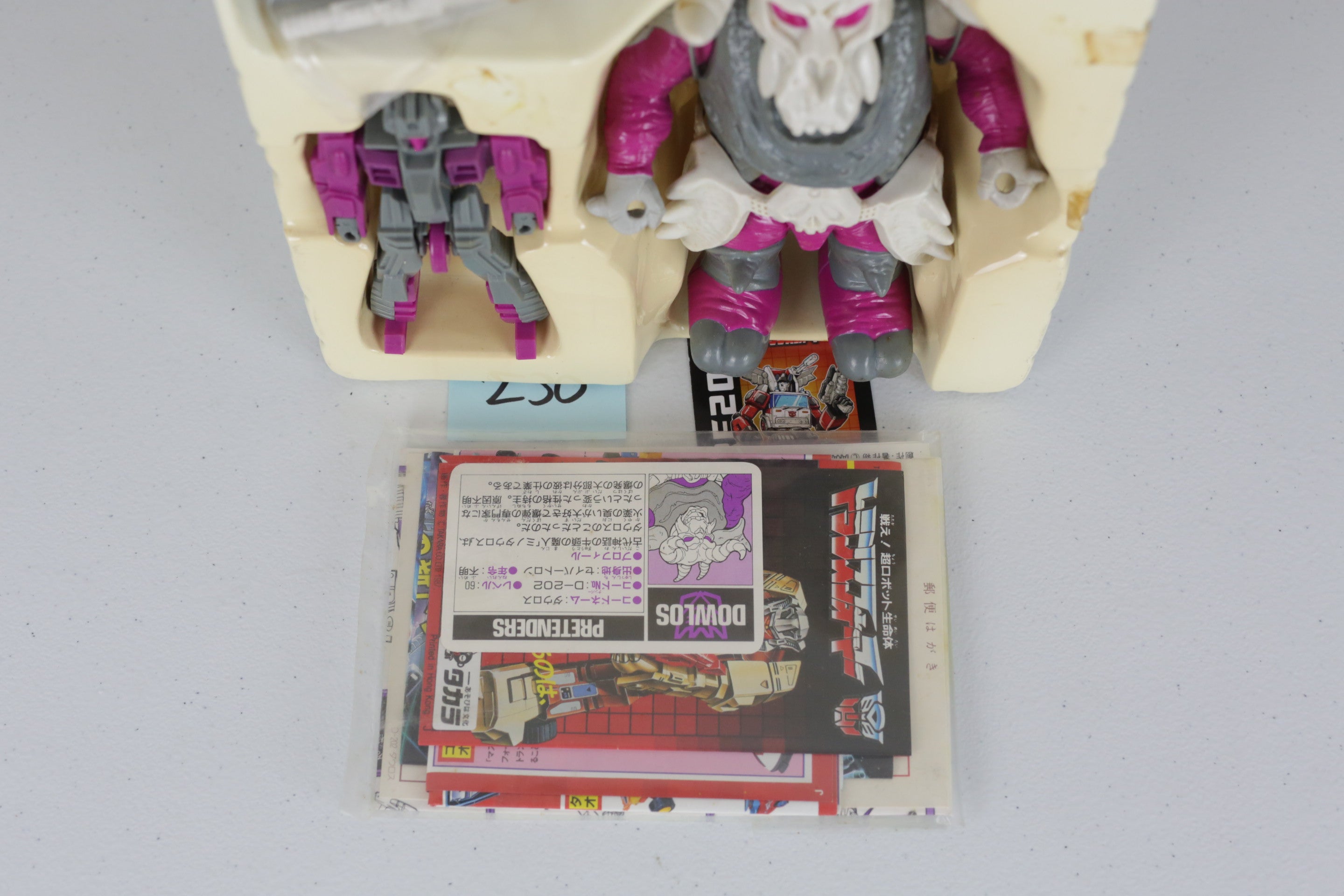 Pretender Dowlos Skullgrin MIB Unused