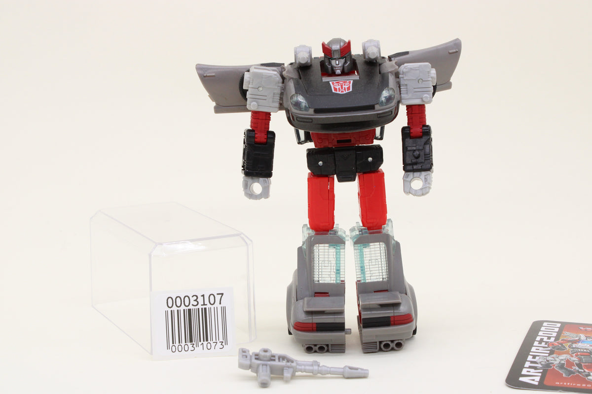 Transformers Earthrise Bluestreak War for Cybertron WFC-E32 Loose Complete