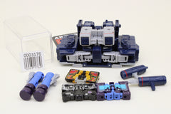 Transformers Legacy United Soundwave Complete