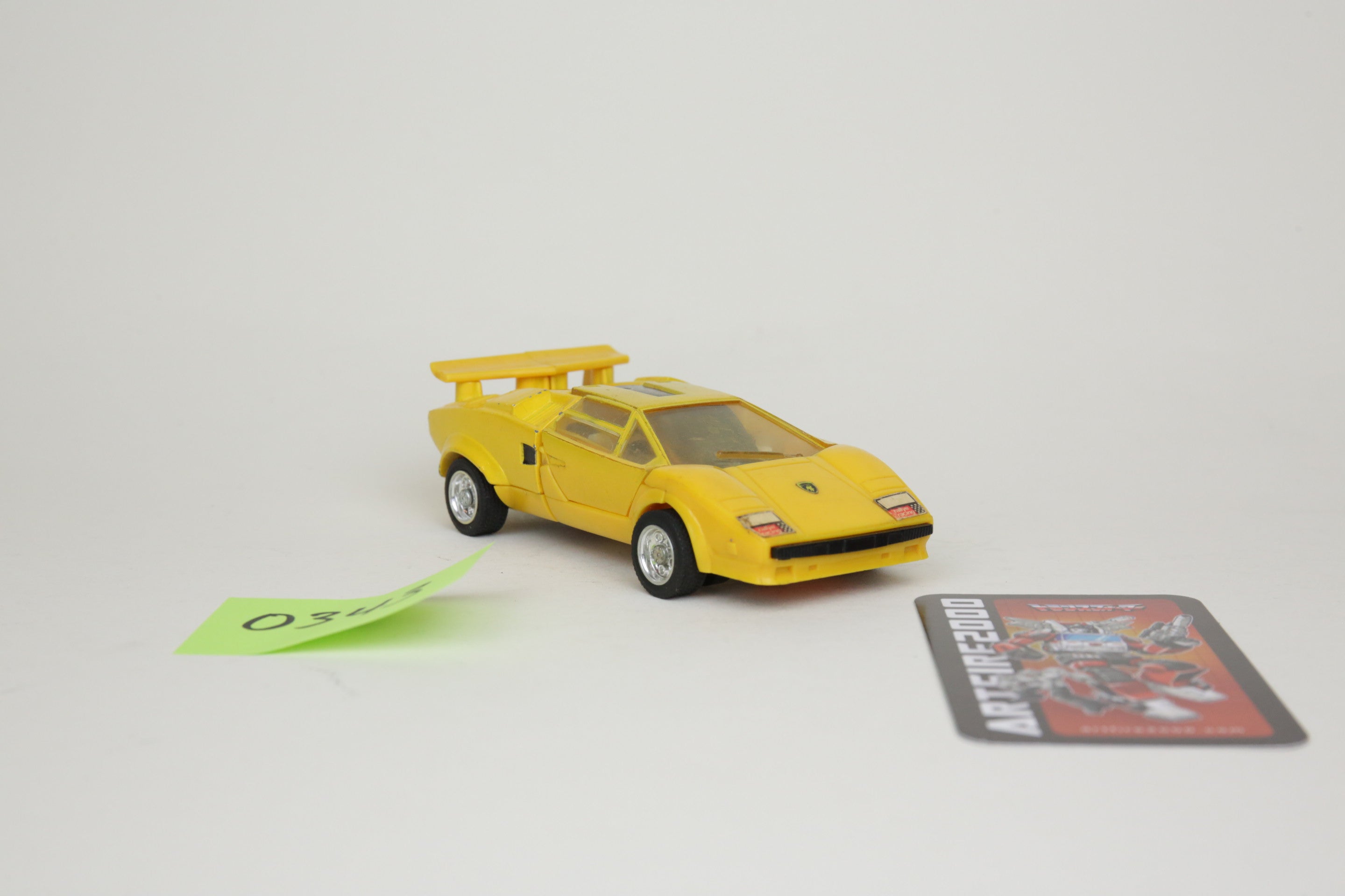 Diaclone Yellow Sideswipe MIB